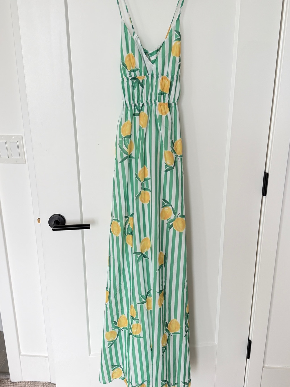 Maxi dress with pockets